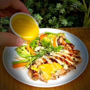 Ức Gà Nướng Thảo Mộc - Herb-grilled chicken breast