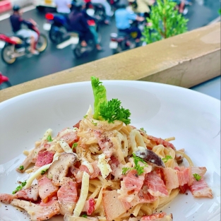 Carbonara Pasta - Mì Ý Thịt Hun Khói Sốt Kem