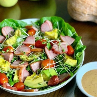Salad Ức Ngỗng Hun Khói